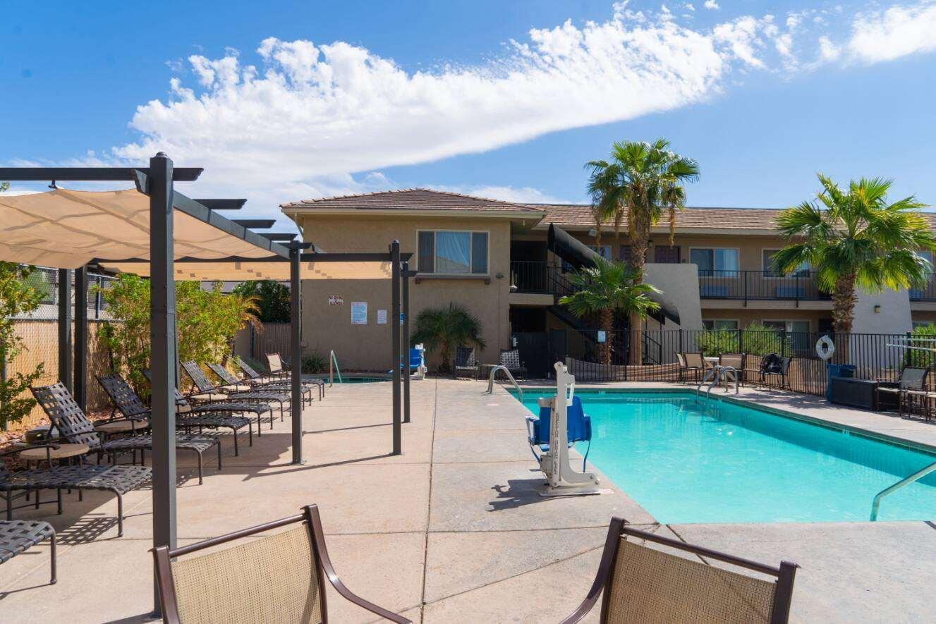 Days Inn By Wyndham Lake Havasu Лейк-Хавасу-Сити Экстерьер фото
