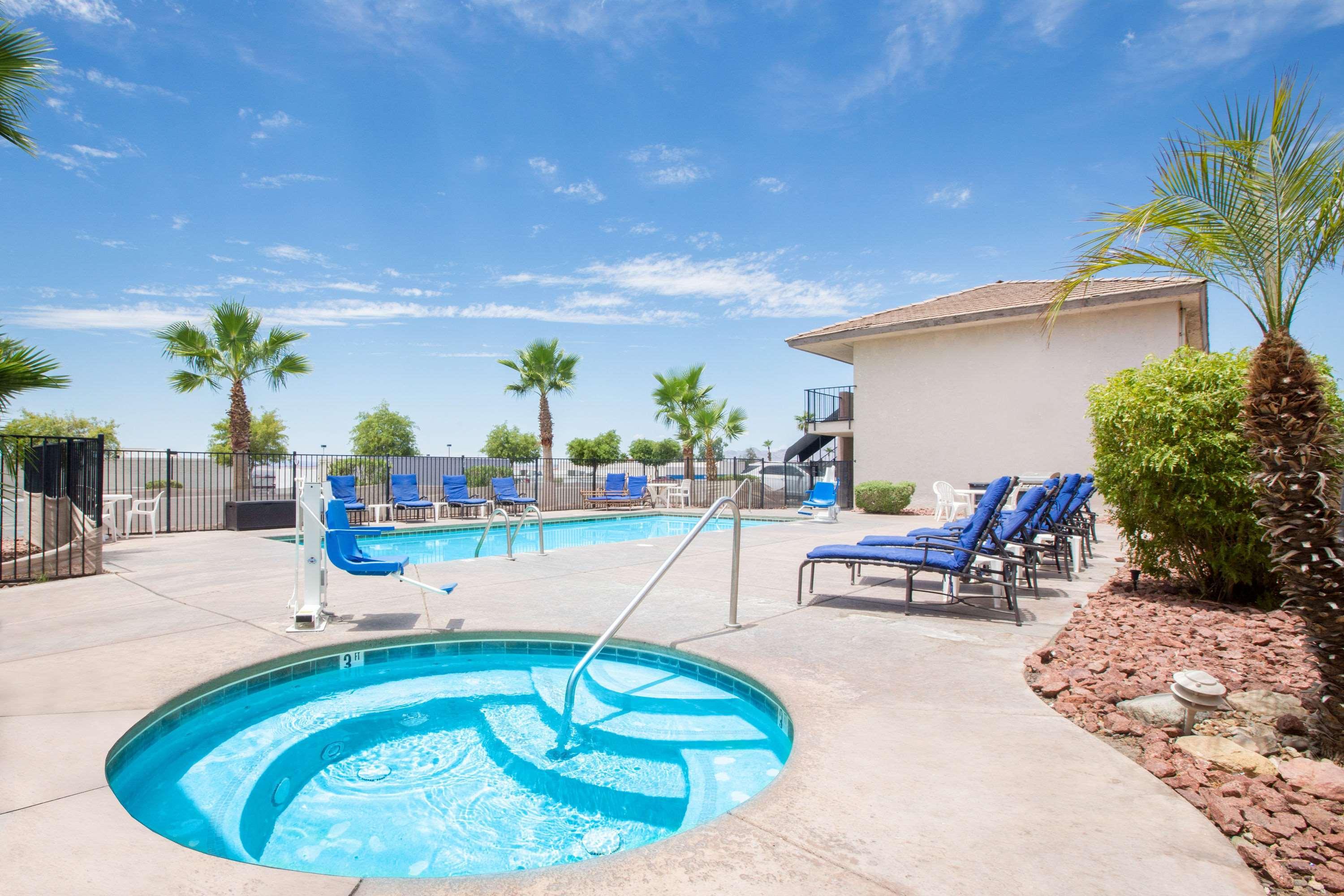 Days Inn By Wyndham Lake Havasu Лейк-Хавасу-Сити Экстерьер фото