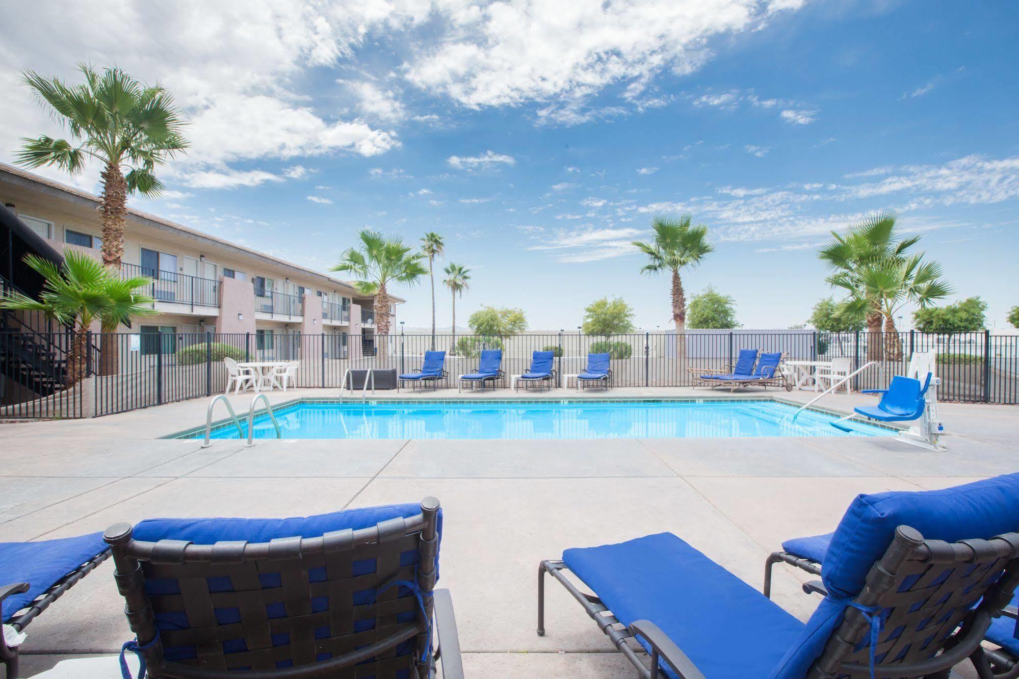 Days Inn By Wyndham Lake Havasu Лейк-Хавасу-Сити Экстерьер фото